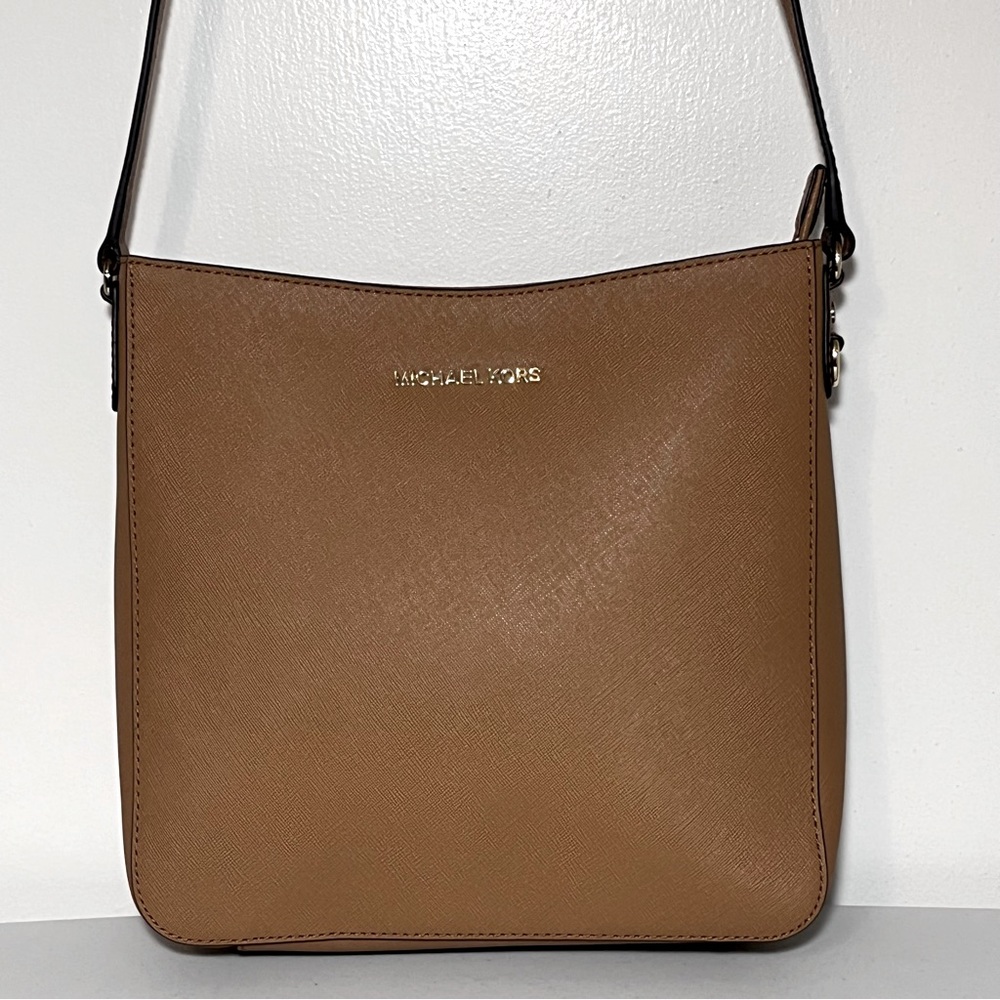 NWOT Michael Kors Jet Set Messenger Crossbody Bag